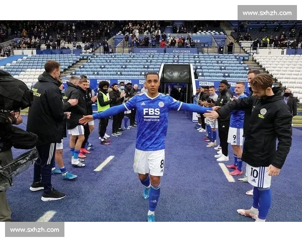 切尔西世俱杯冷场!7 万座球场近 5 万空置,仅新星德拉普首秀点燃零星欢呼