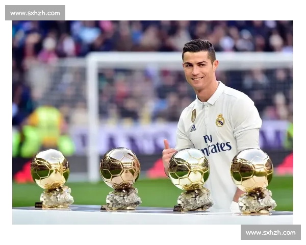 因凡蒂诺揭晓 2025 世俱杯奖杯：蒂芙尼打造的旋转金球，象征足球新未来