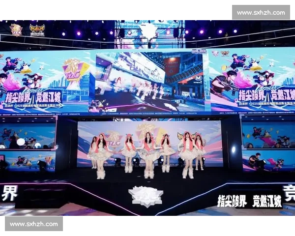 电竞盛宴落幕，选手们赛后集体“团建”，画面太温馨！